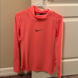 nike long sleeve